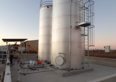 Hanwa-Ansol-Storage-Tanks-Installed-Side-V2R-Projects